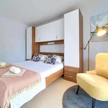 Appartamento -krk Malinska