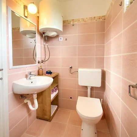 -krk * Малинска